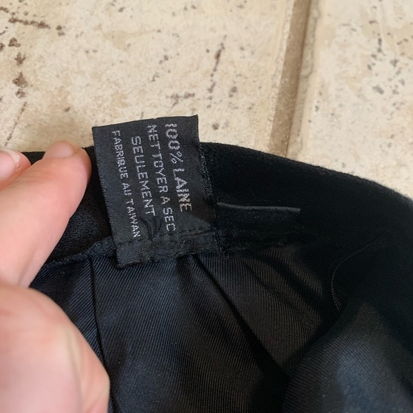 Vintage 70s/80s Black 100% Wool Midi Skirt A-Line Made in Taiwan, Size 6/7 - Picture 3 of 6